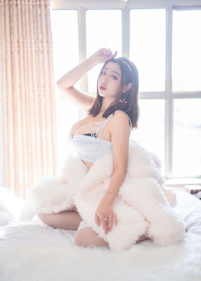 美女皮肤高清大图欧美_国语版全集