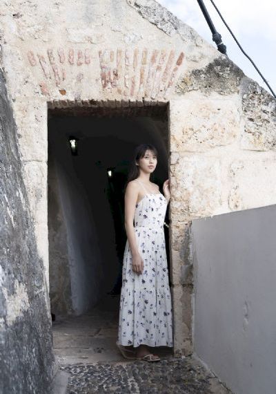 欧美女孩性感壁纸_高清手机免费观看完整