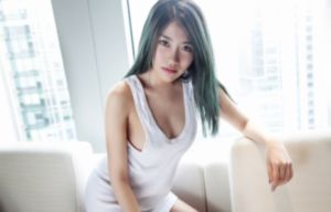 中文字幕婷婷_1080P高清在线观看