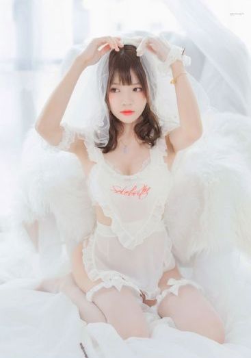 国产美女叼嘿视频_4K免费全集观看