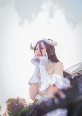 欧美大牌女装清仓直播_1080电影在线观看